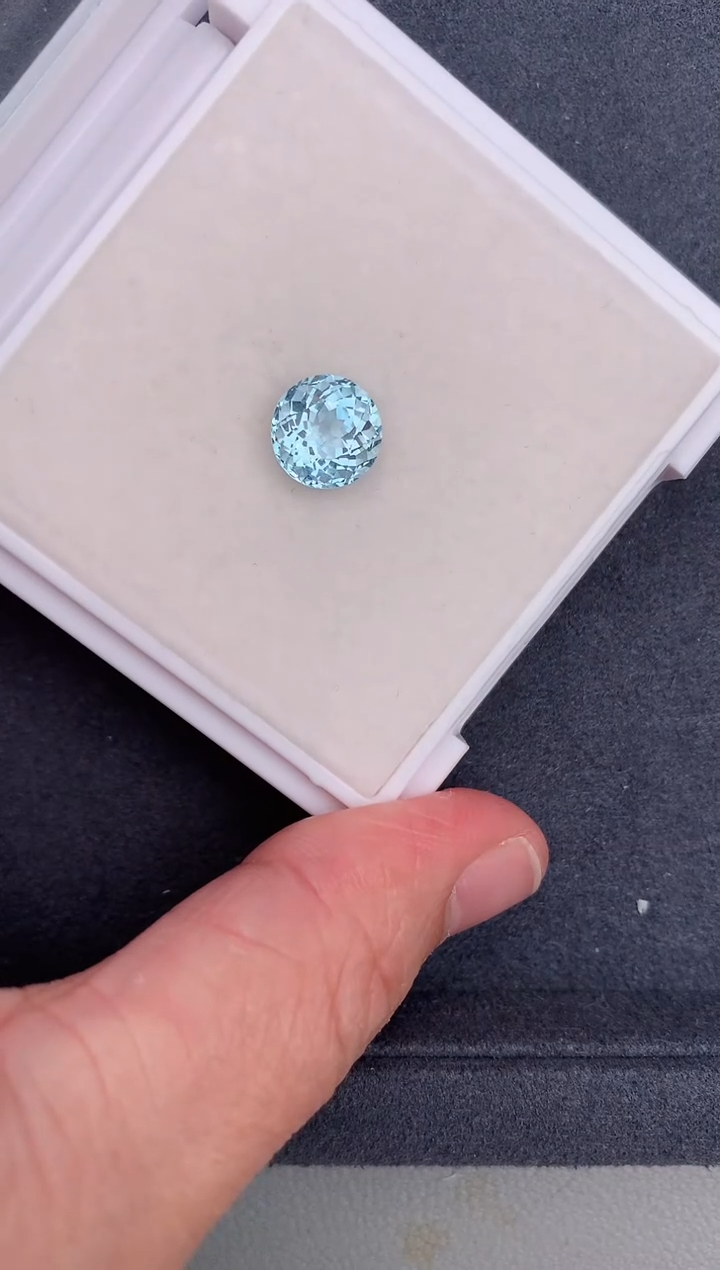 【闪购商品】海蓝宝石裸石未镶嵌2.8ct海蓝宝