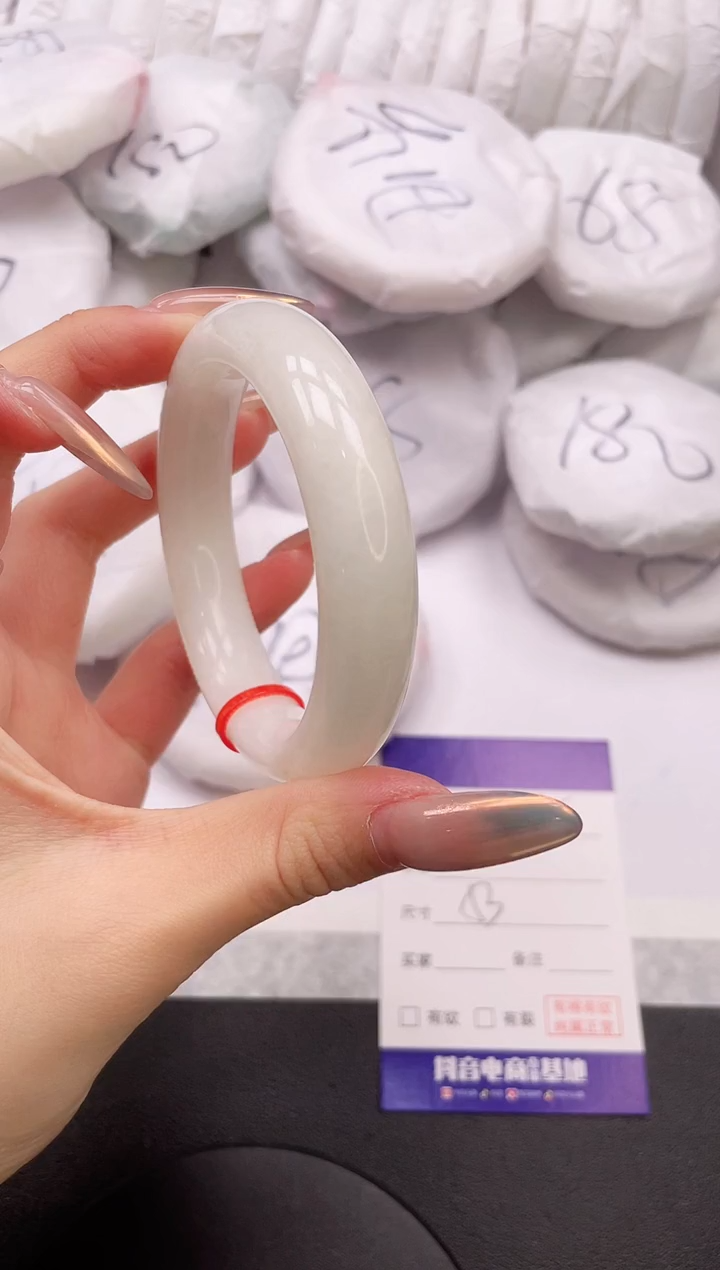 【闪购商品】和田玉手镯未镶嵌31K185-53