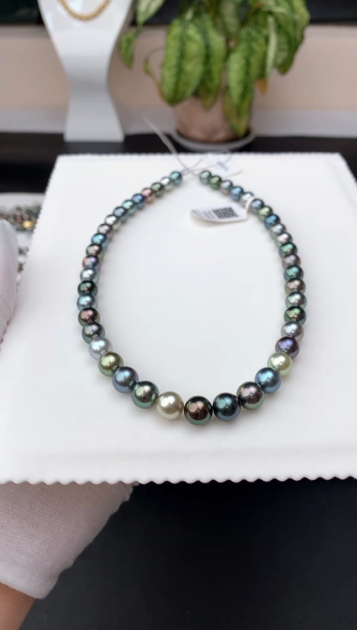 【闪购商品】海水珍珠颈饰银S925镶嵌海水大溪地珍珠项链8-10mm