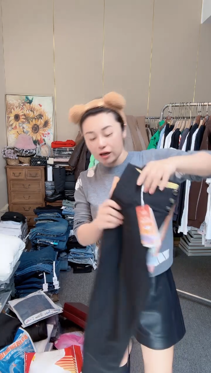 天***飞789                    