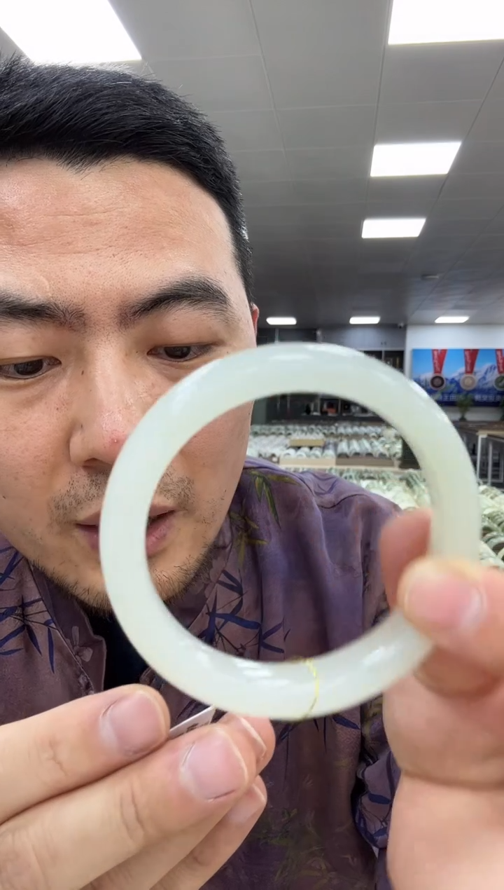 【闪购商品】和田玉手镯未镶嵌59-60  127
