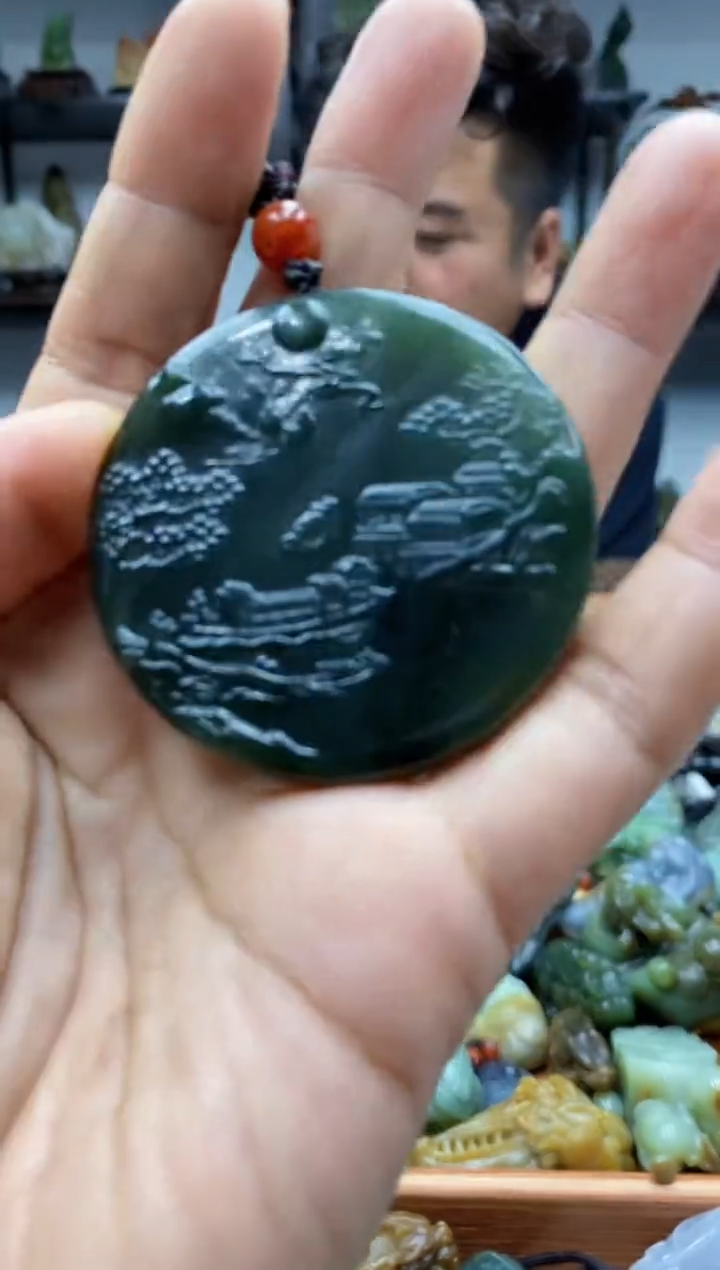 和田玉未镶嵌把件1