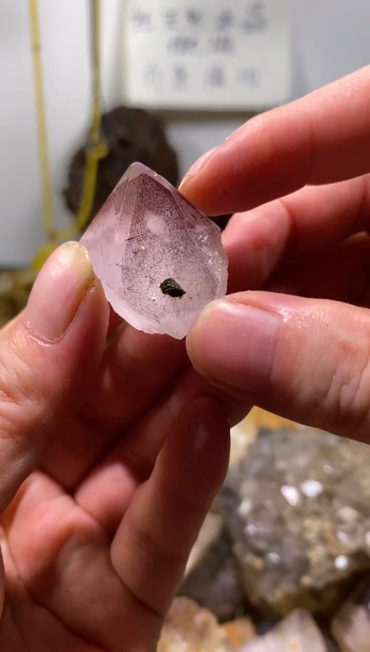 未镶嵌珠宝半成品水晶27号四川超七花园水晶