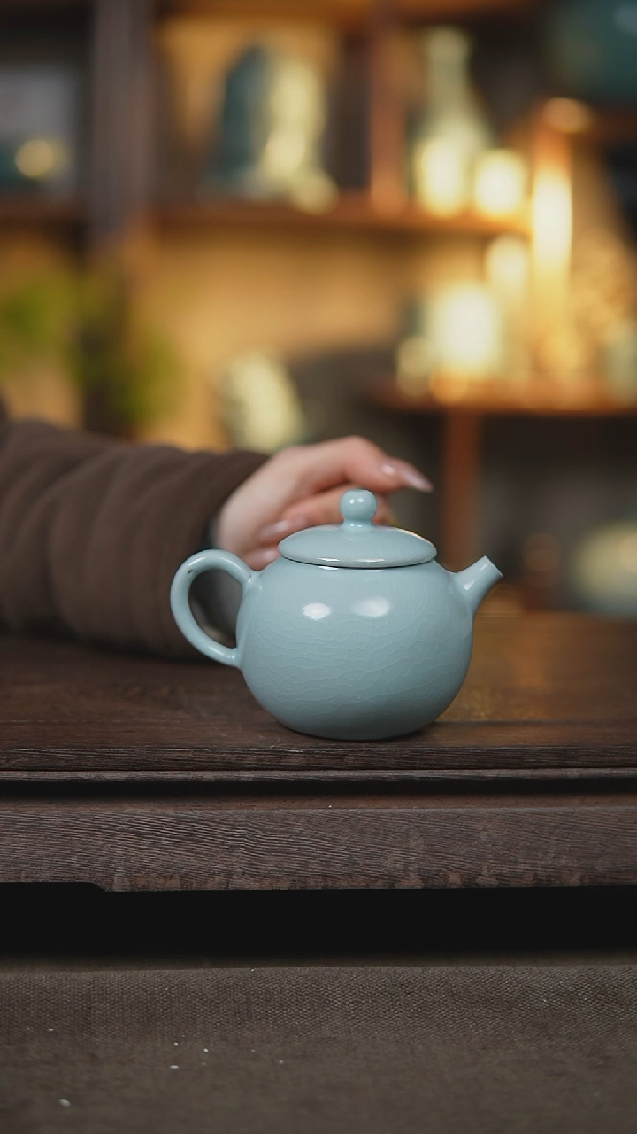 【闪购商品】杯仿古月白小苹果壶大瑕