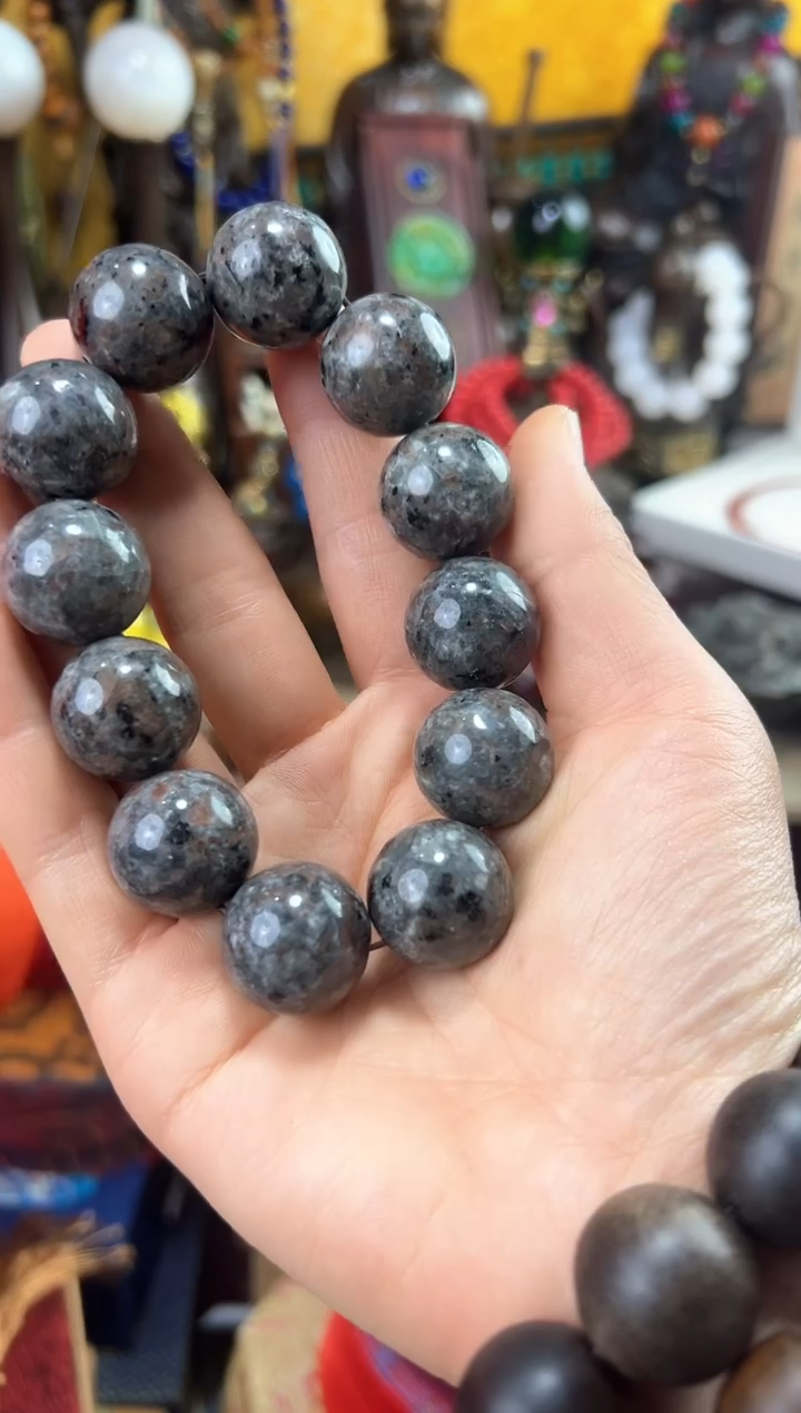 【闪购商品】和田玉（糖玉）手链未镶嵌猪妹精品专属链接