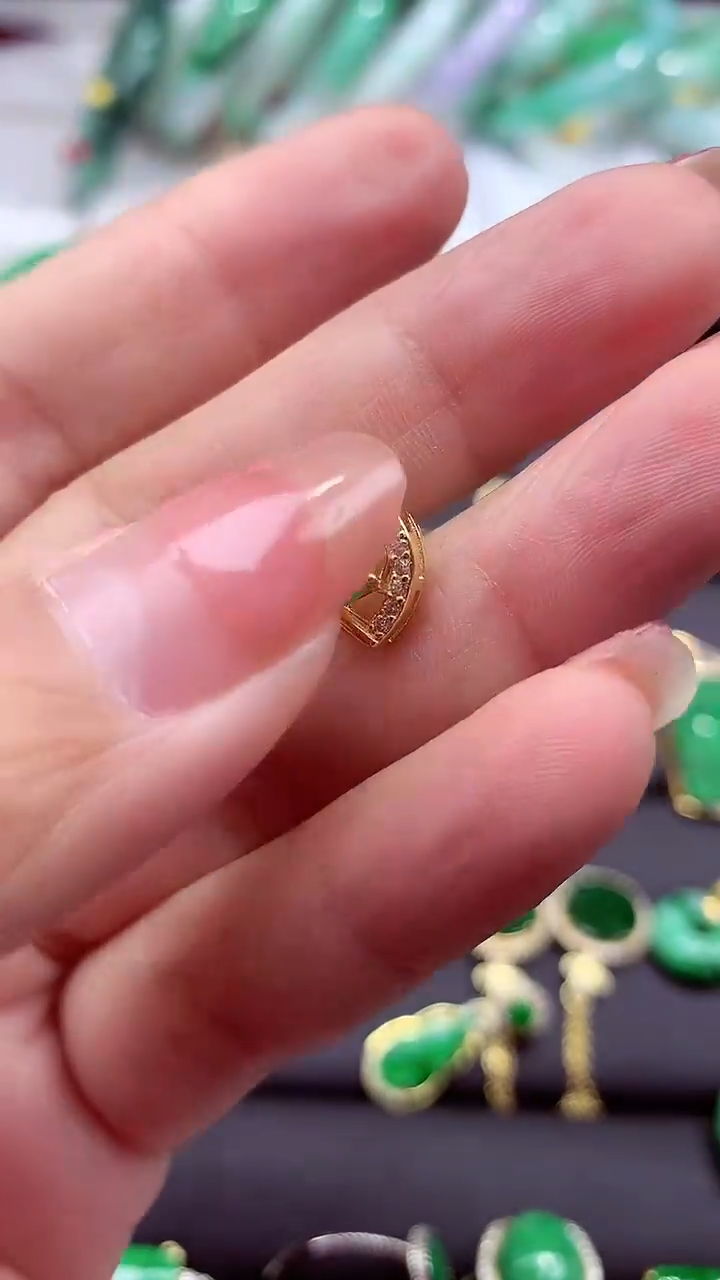 【闪购商品】翡翠耳饰银S925镶嵌耳饰