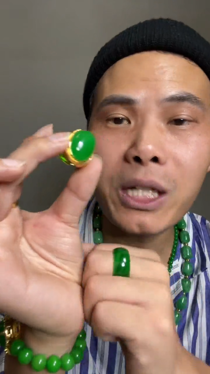 翡翠戒指未镶嵌【小伍珠宝】高端满绿大鸽子蛋戒指