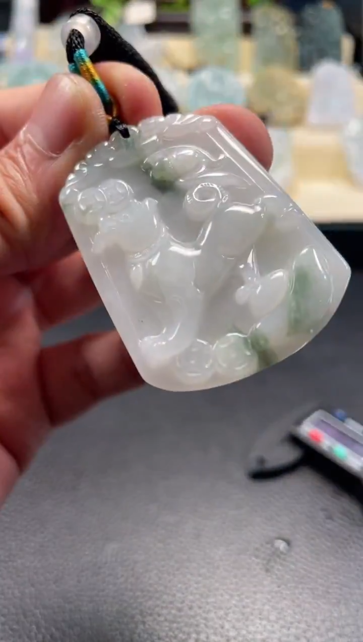 颈饰未镶嵌翡翠12/21/227