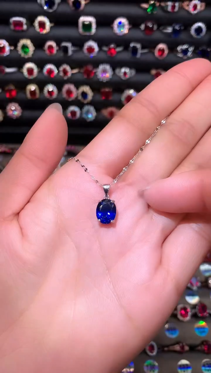 【闪购商品】蓝宝石吊坠(赠链)银S925镶嵌810
