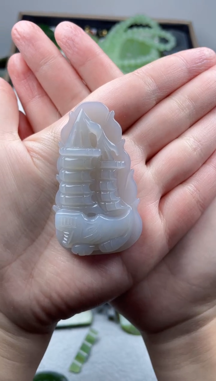 颈饰未镶嵌和田玉一帆风顺