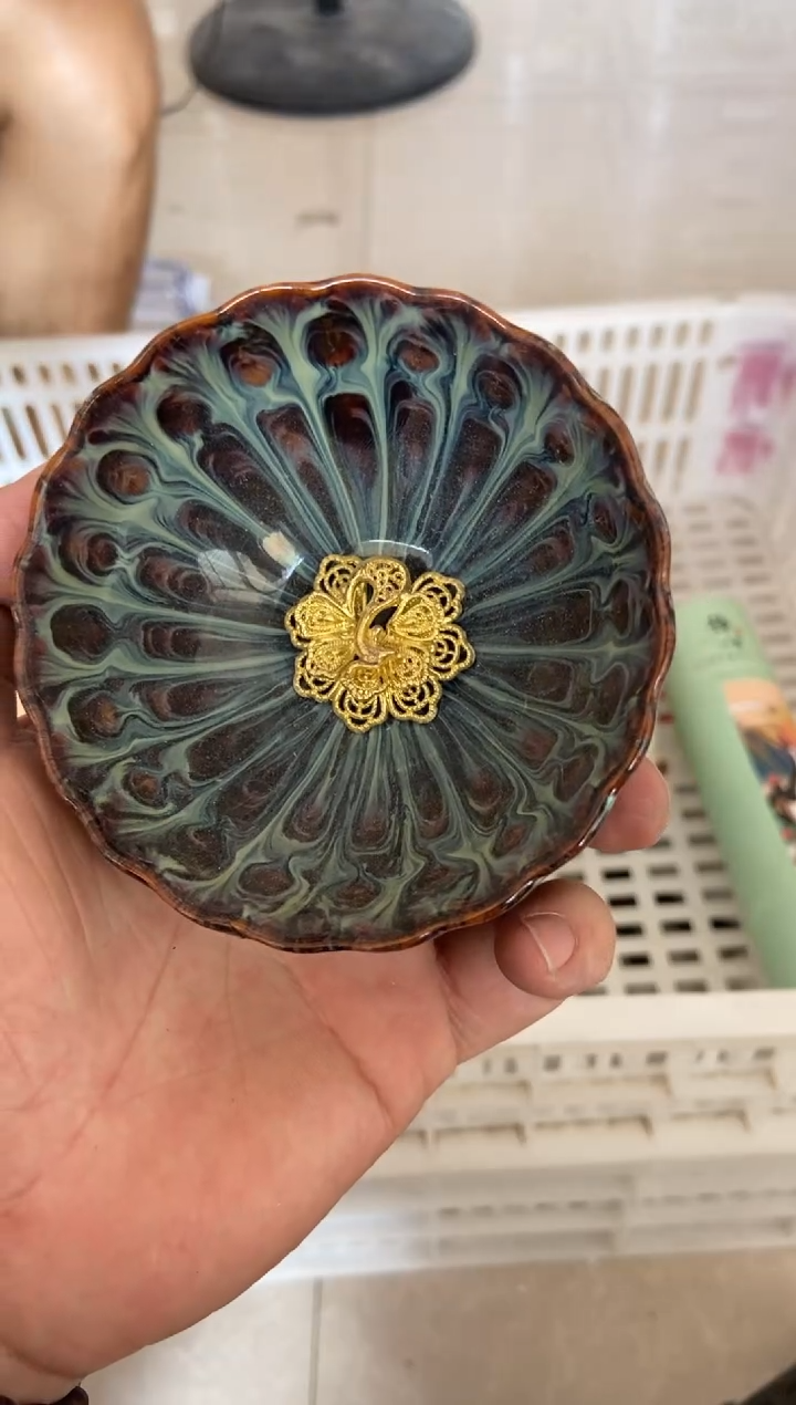 杯摄影的产品有使用过的痕迹有点脏介意勿拍