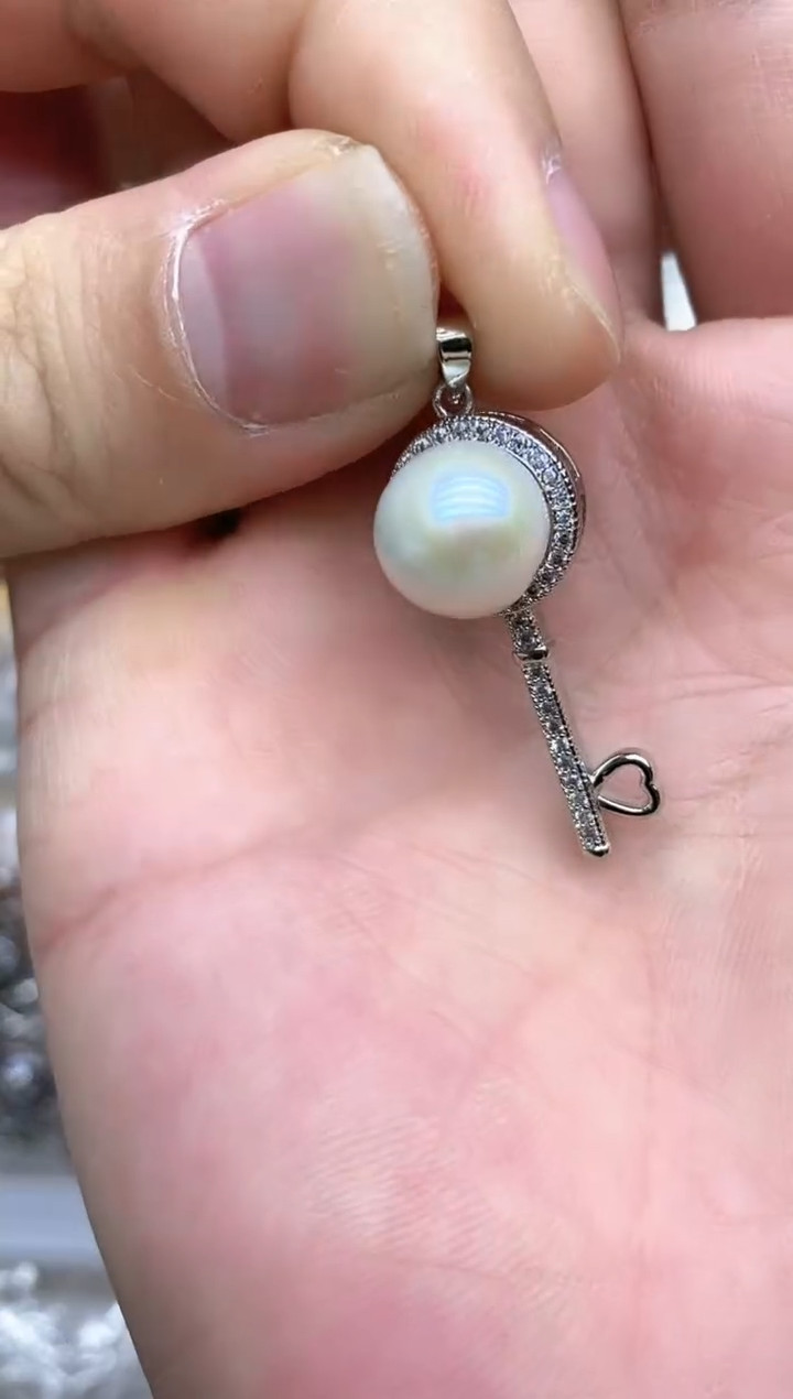 吊坠(不含链)未镶嵌淡水珍珠吊坠