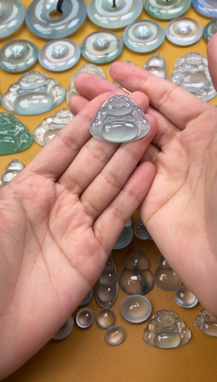 吊坠(不含链)未镶嵌翡翠62 佛公 25.8 32.5 5.8