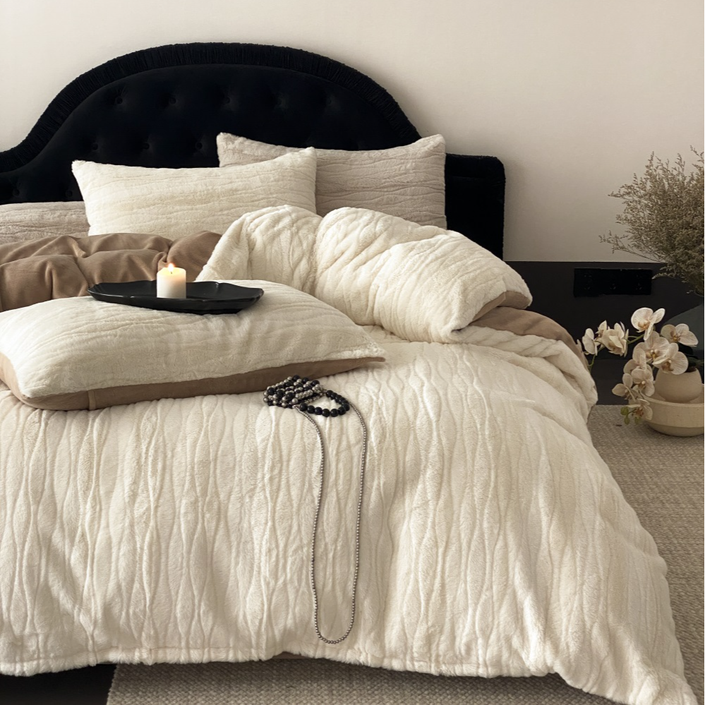 大莉莉【洛卡】轻奢简约款秋冬加厚仿兔毛牛奶绒四件套家用床品套件