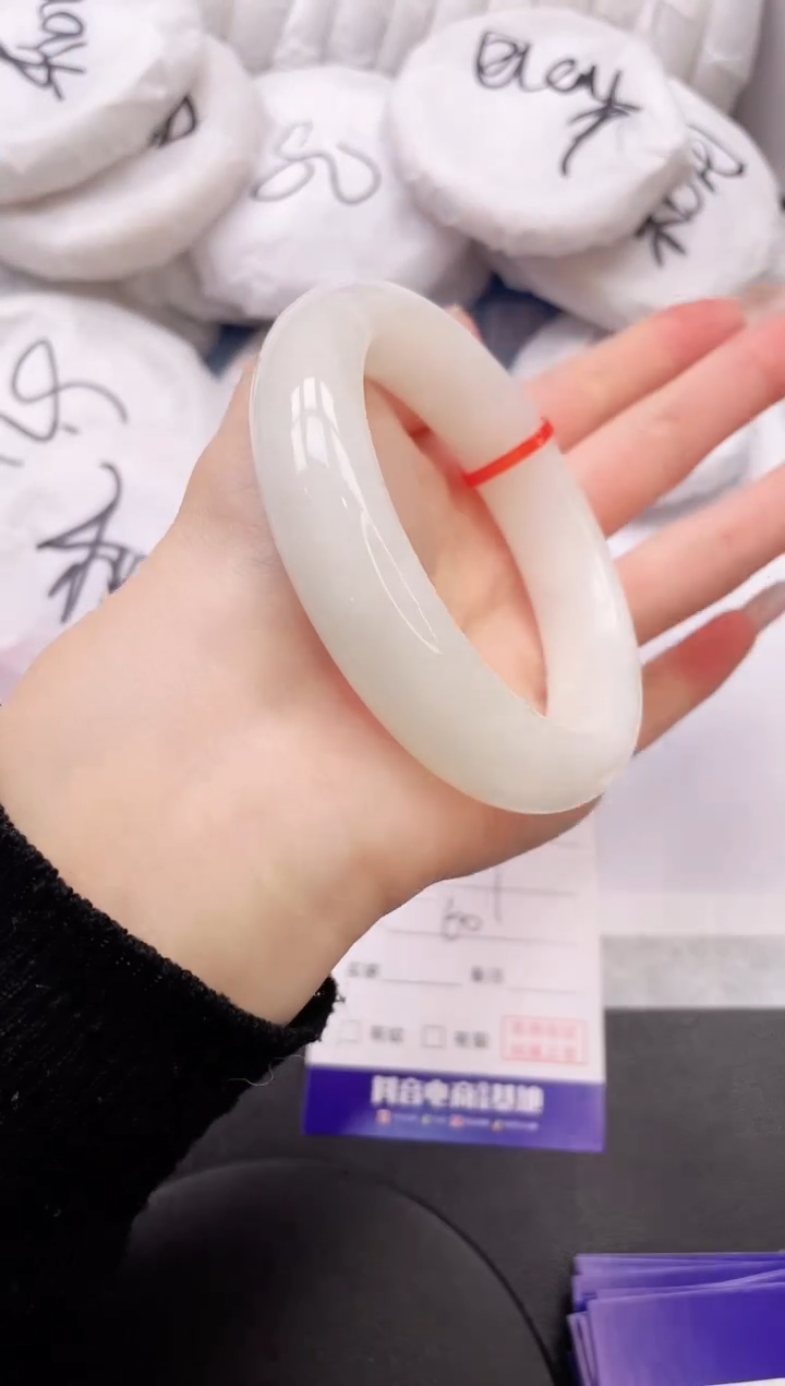 【闪购商品】和田玉手镯未镶嵌11K439-60