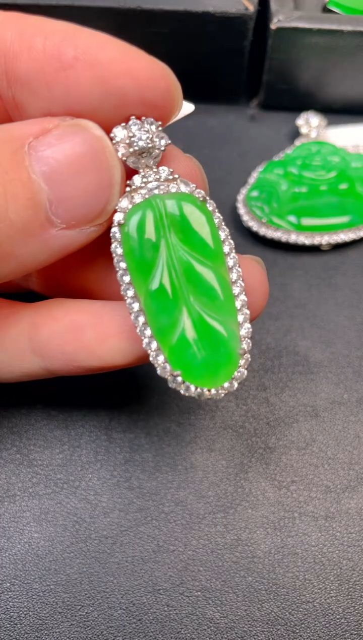 吊坠(不含链)银S925镶嵌翡翠吊坠