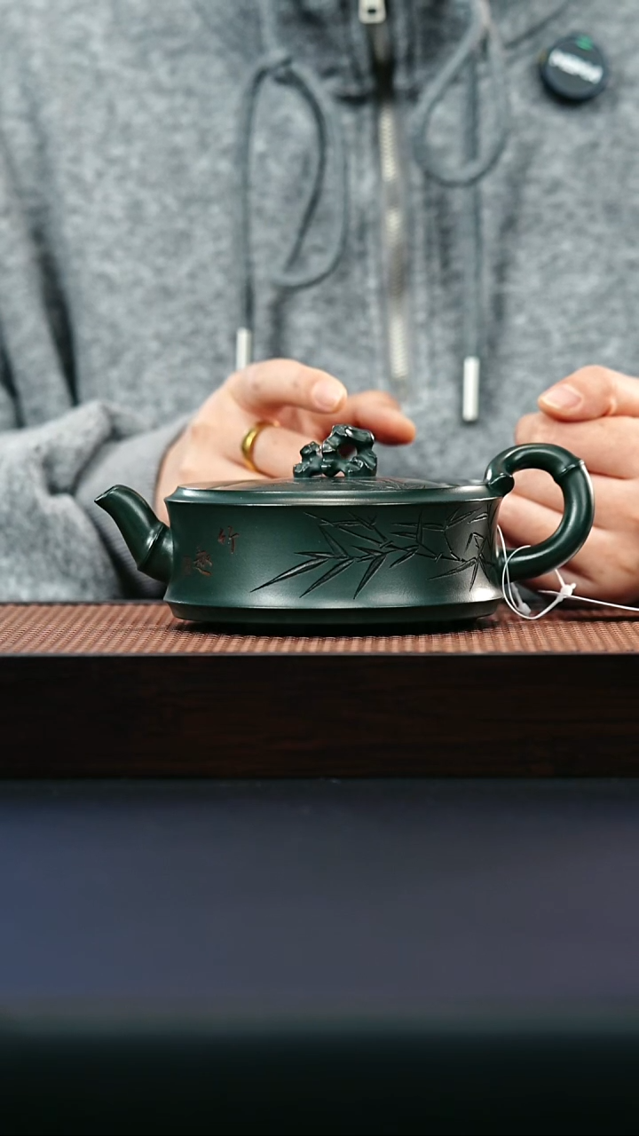 茶壶紫砂宜兴紫砂 竹韵周盘 绿泥 谭青h450