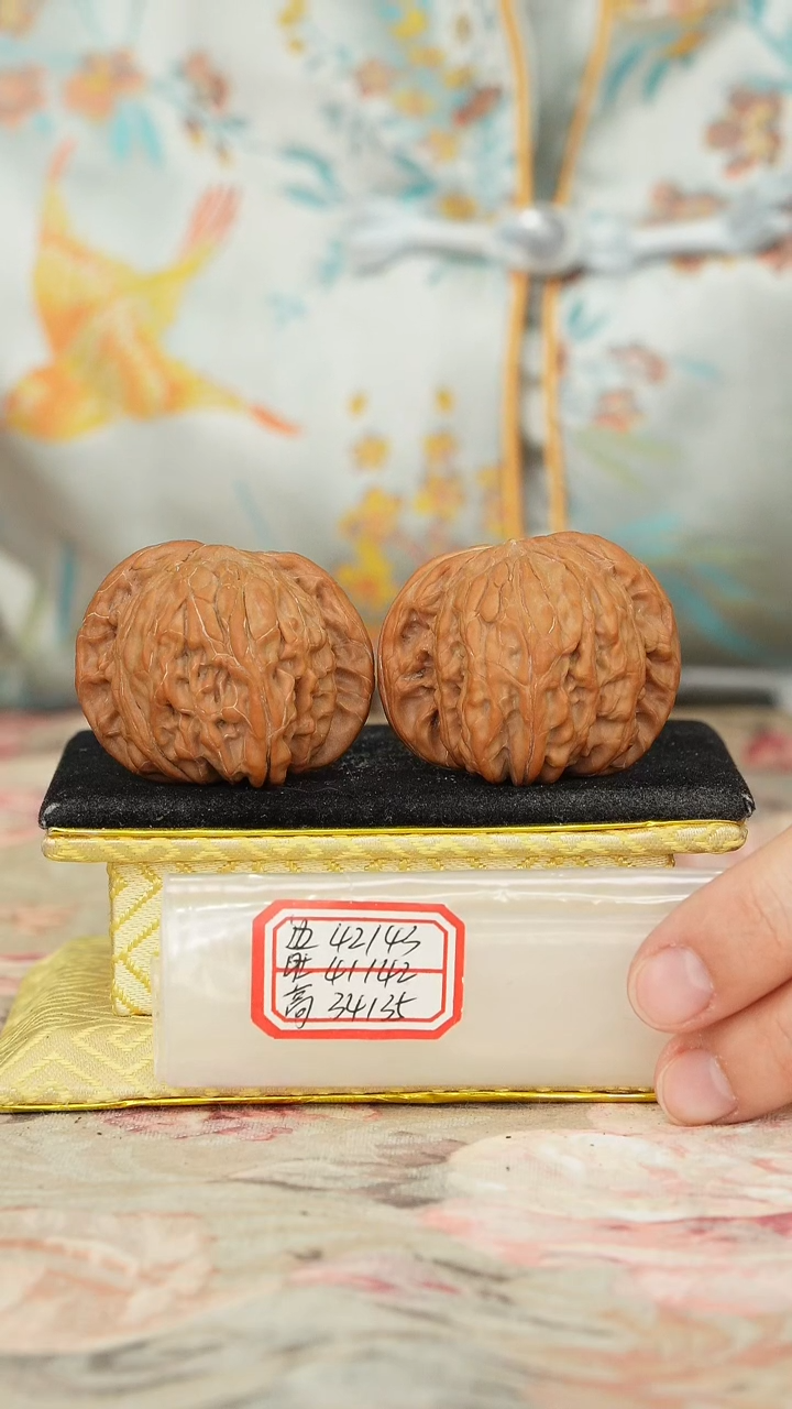 【闪购商品】文玩核桃把件磨盘