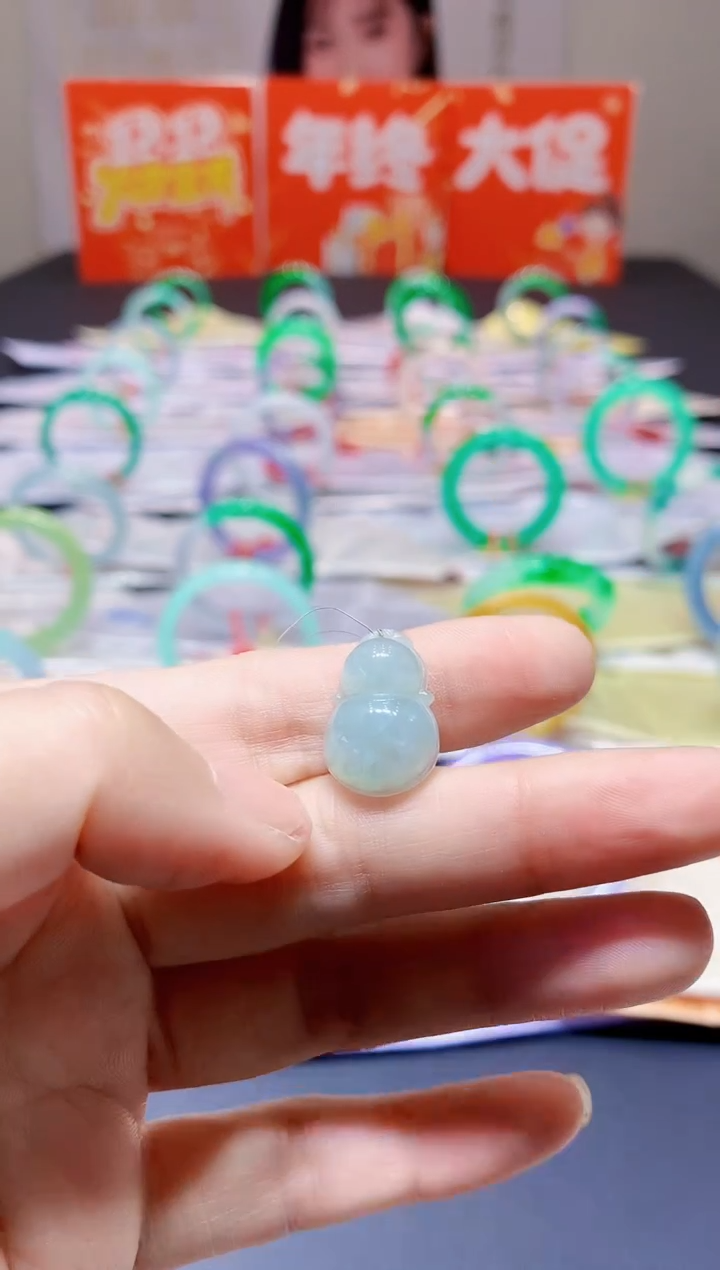 颈饰未镶嵌翡翠翡翠挂件葫芦--限拍一单-多样性发货