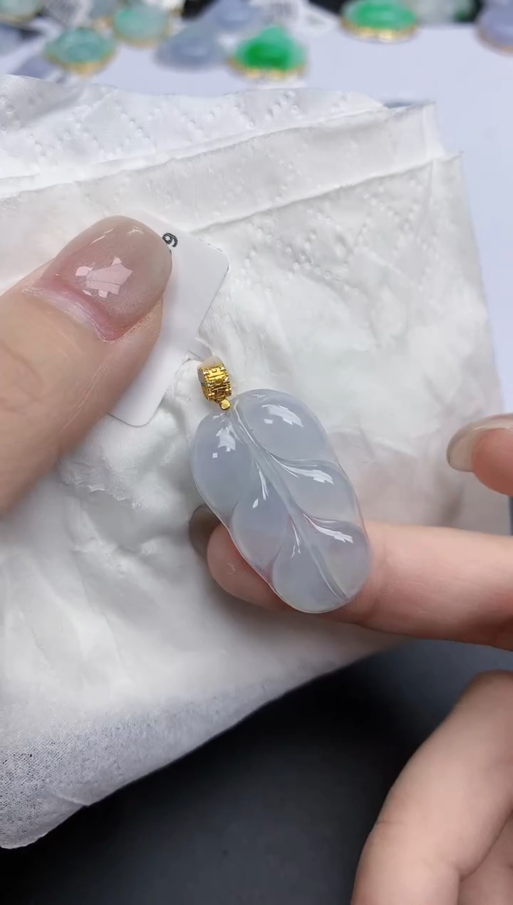 【闪购商品】翡翠颈饰18K金镶嵌天然缅甸翡翠A货
