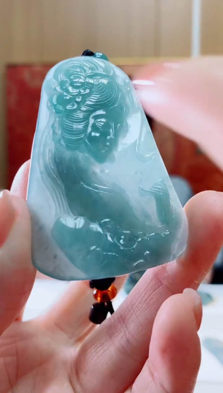 【闪购商品】翡翠颈饰未镶嵌11111111