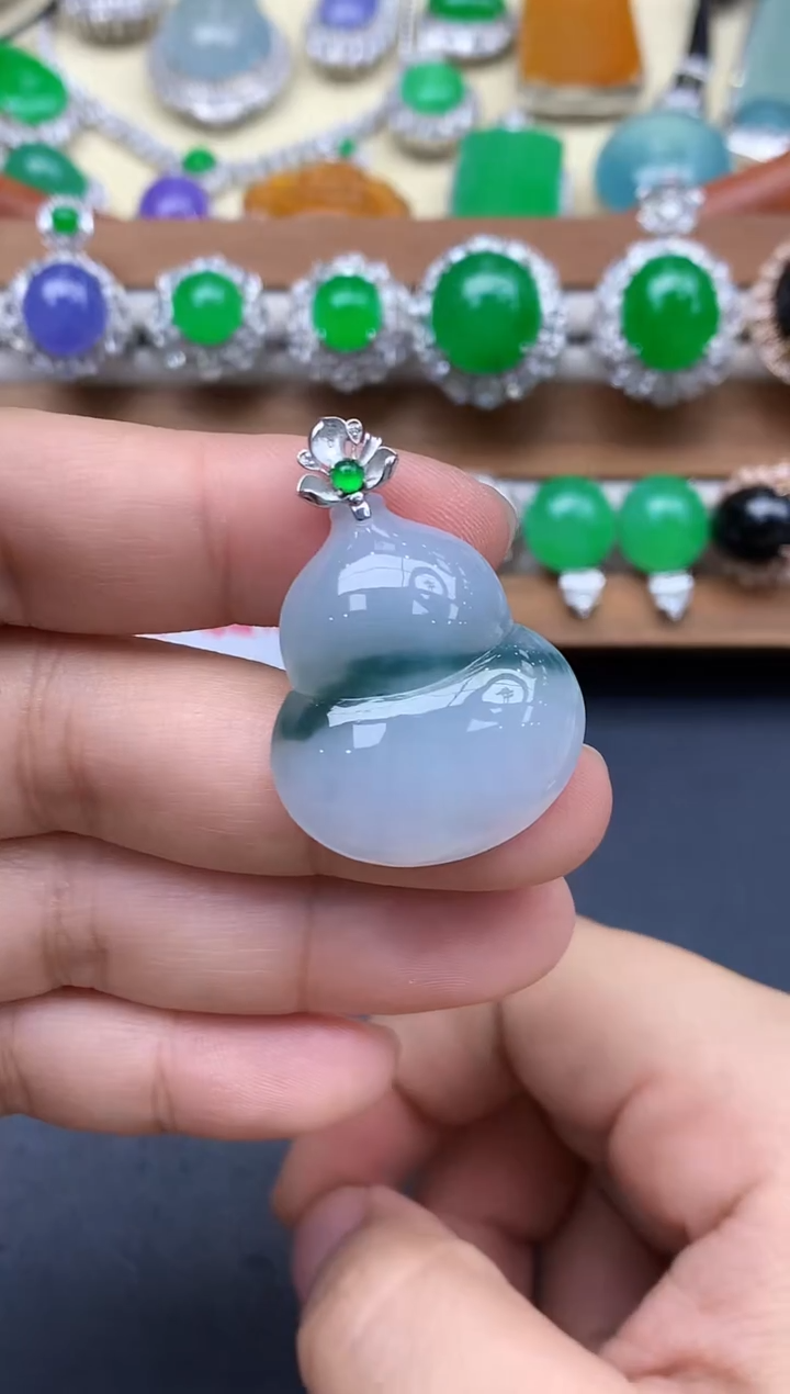 颈饰18K金镶嵌翡翠183-中国好珍宝