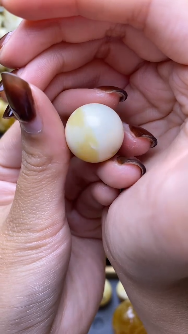 【闪购商品】琥珀裸石未镶嵌蜜蜡.89