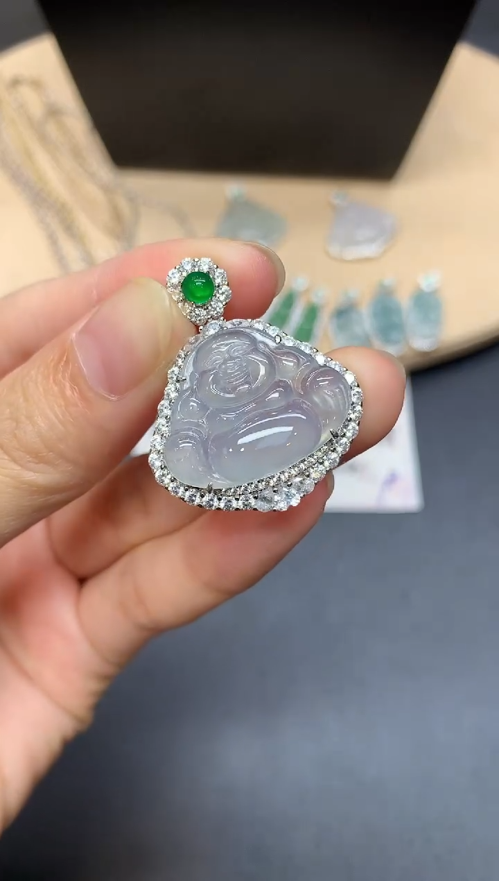 【闪购商品】翡翠吊坠(不含链)银S925镶嵌佛公【多样性发其一】