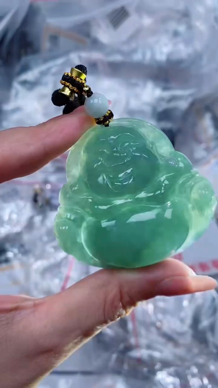 翡翠未镶嵌颈饰吊坠