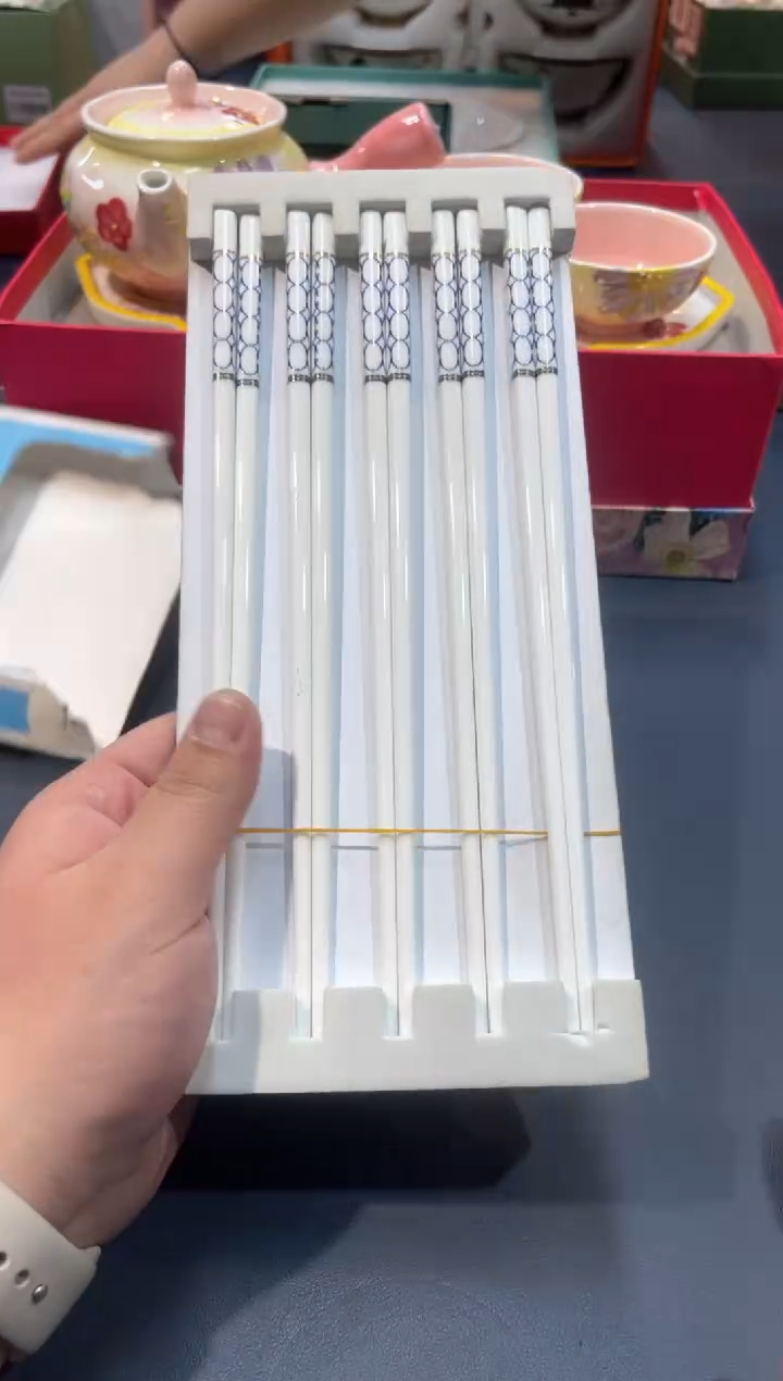 【闪购商品】碗B324-H1749全场正品，京东包邮