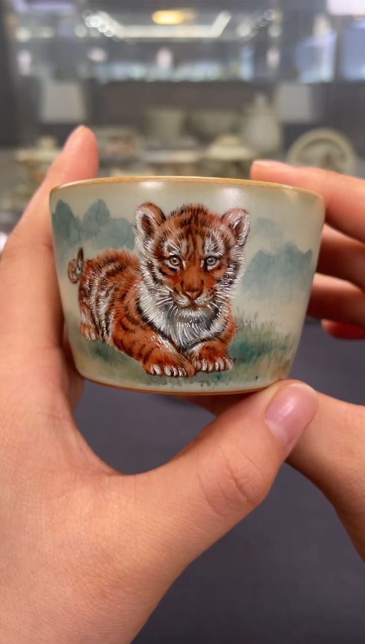 【闪购商品】周泽堂余秀华彩绘君子竹节杯（虎）
