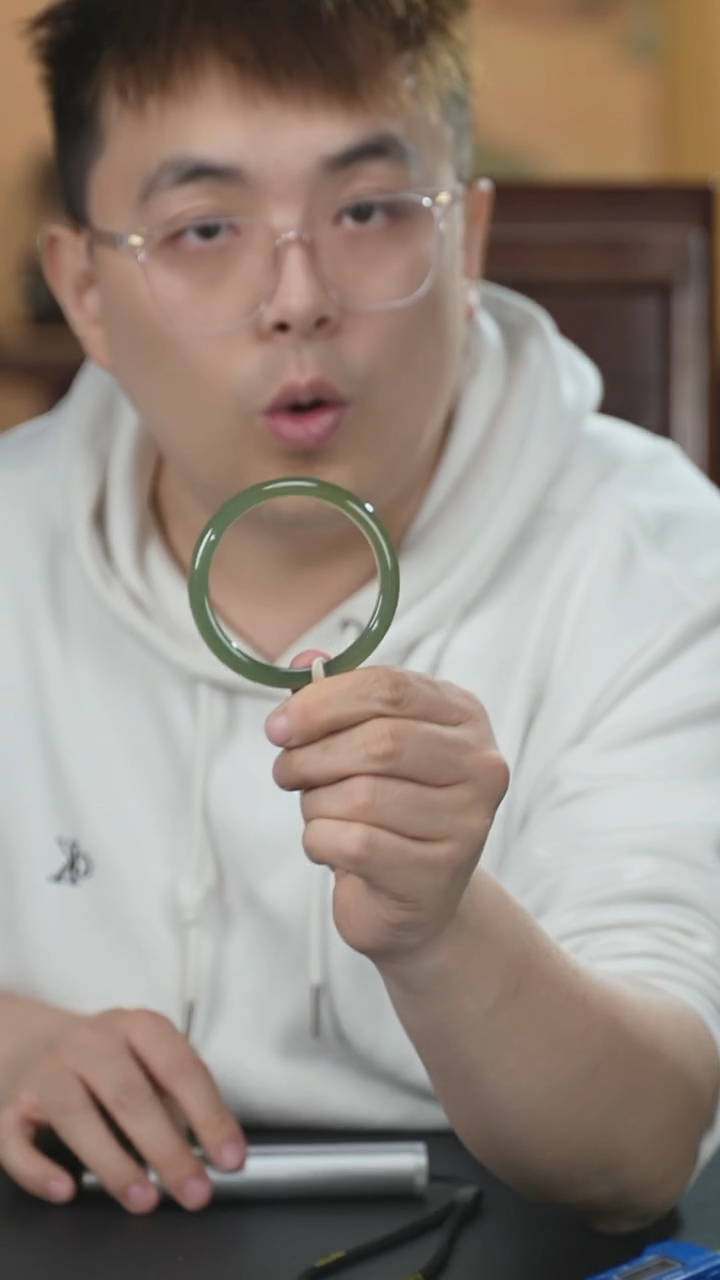 【闪购商品】和田玉手镯未镶嵌124号圈口59+