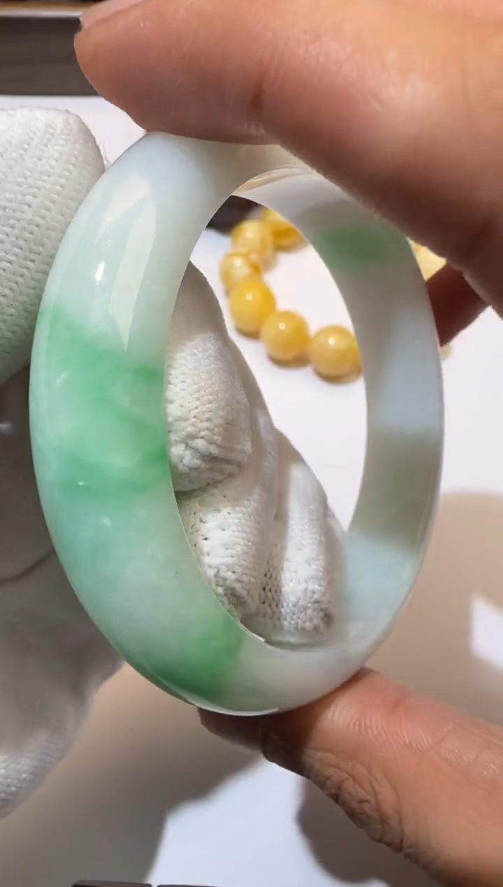 未镶嵌手镯翡翠翡翠 手镯