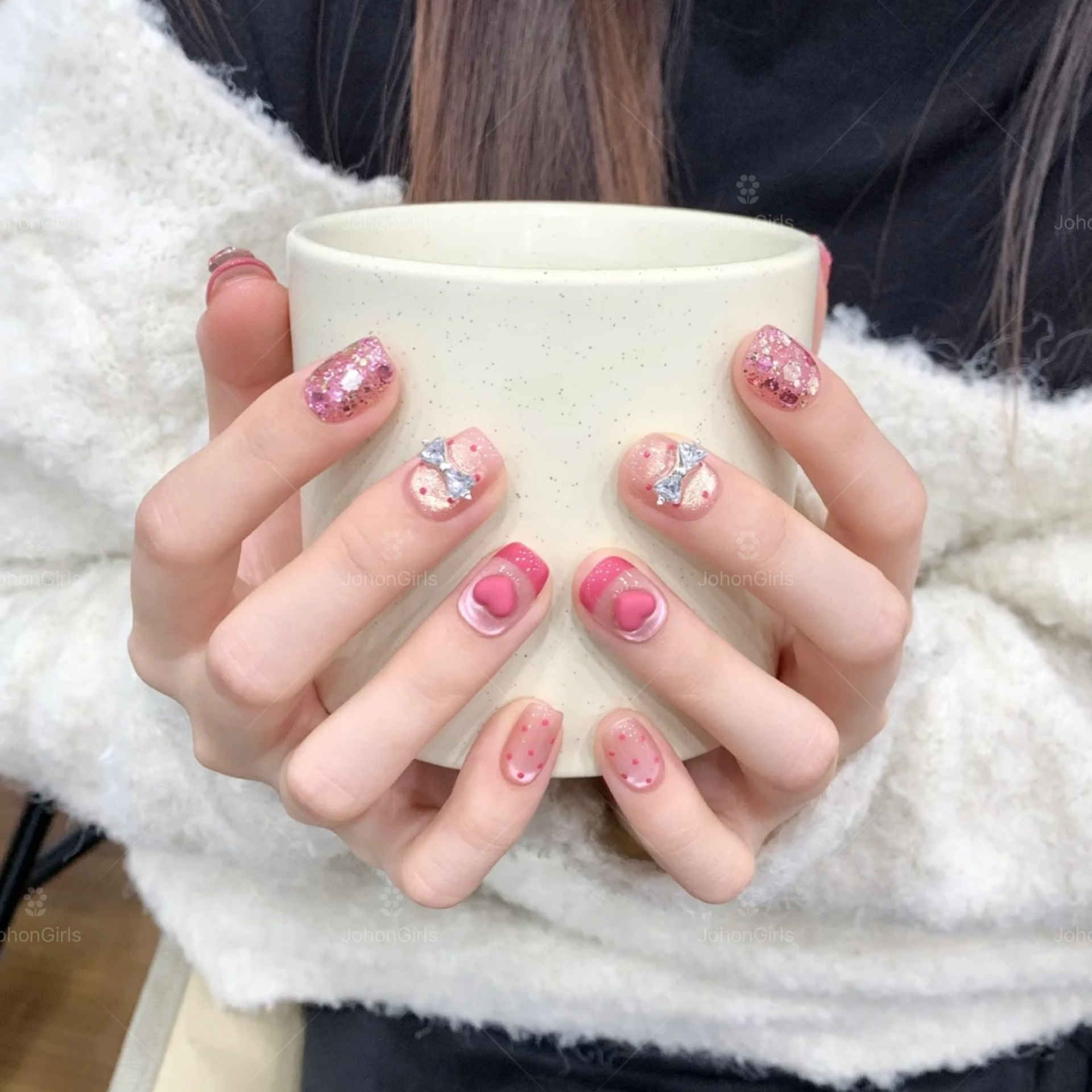 JohonGirls'/琴岛小嫚【芭比甜心】高级手工穿戴甲粉色爆闪猫眼美甲