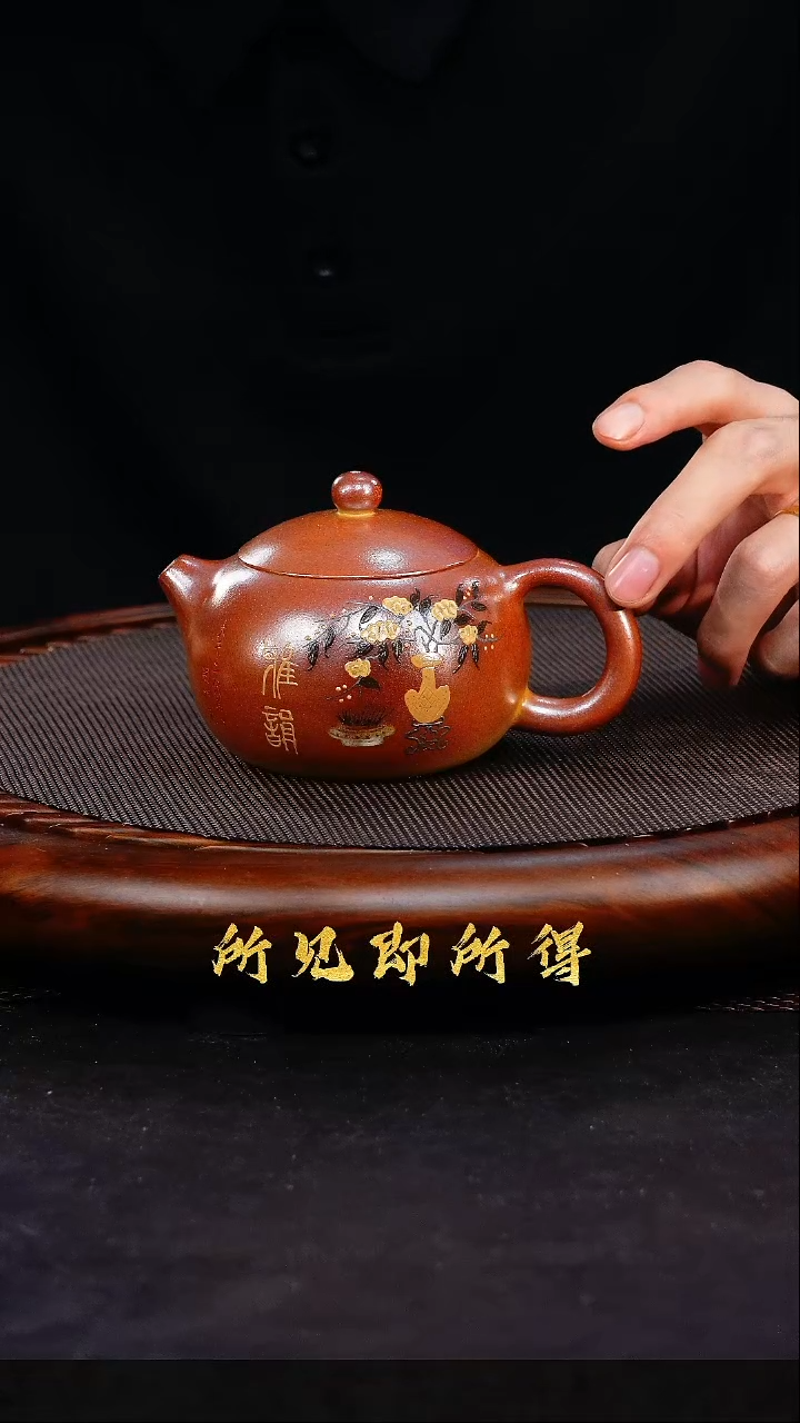 茶壶紫砂1         
