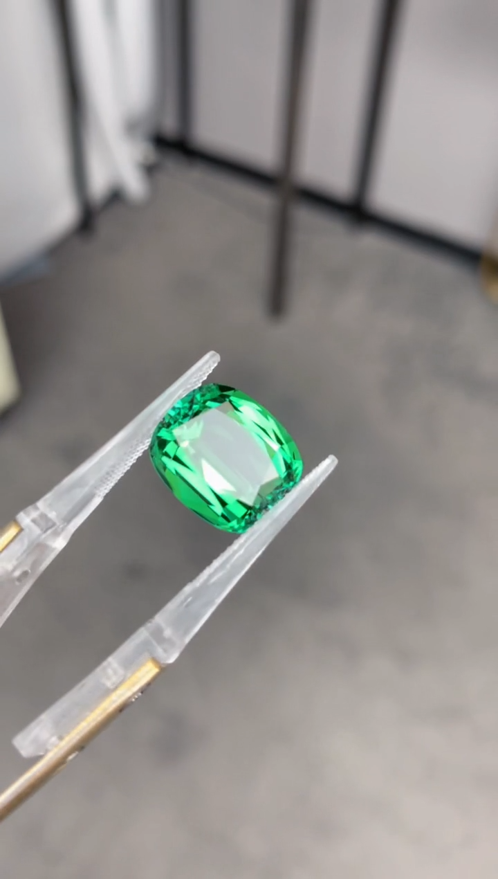 【闪购商品】碧玺裸石未镶嵌9ct 绿碧玺