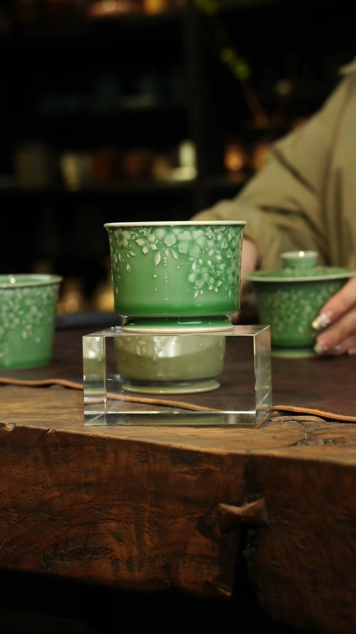 【闪购商品】瓷片李斌 梅子青繁花 容天杯