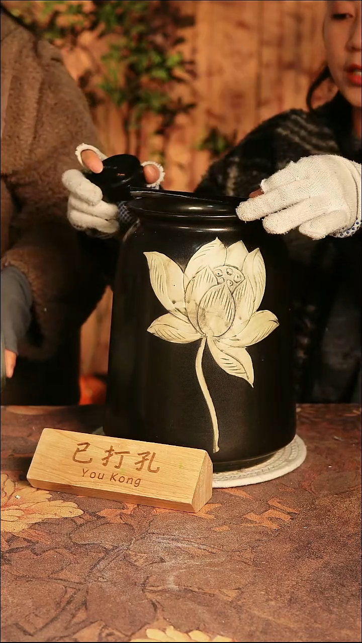 陶瓷8-172高28口15误差2已打孔