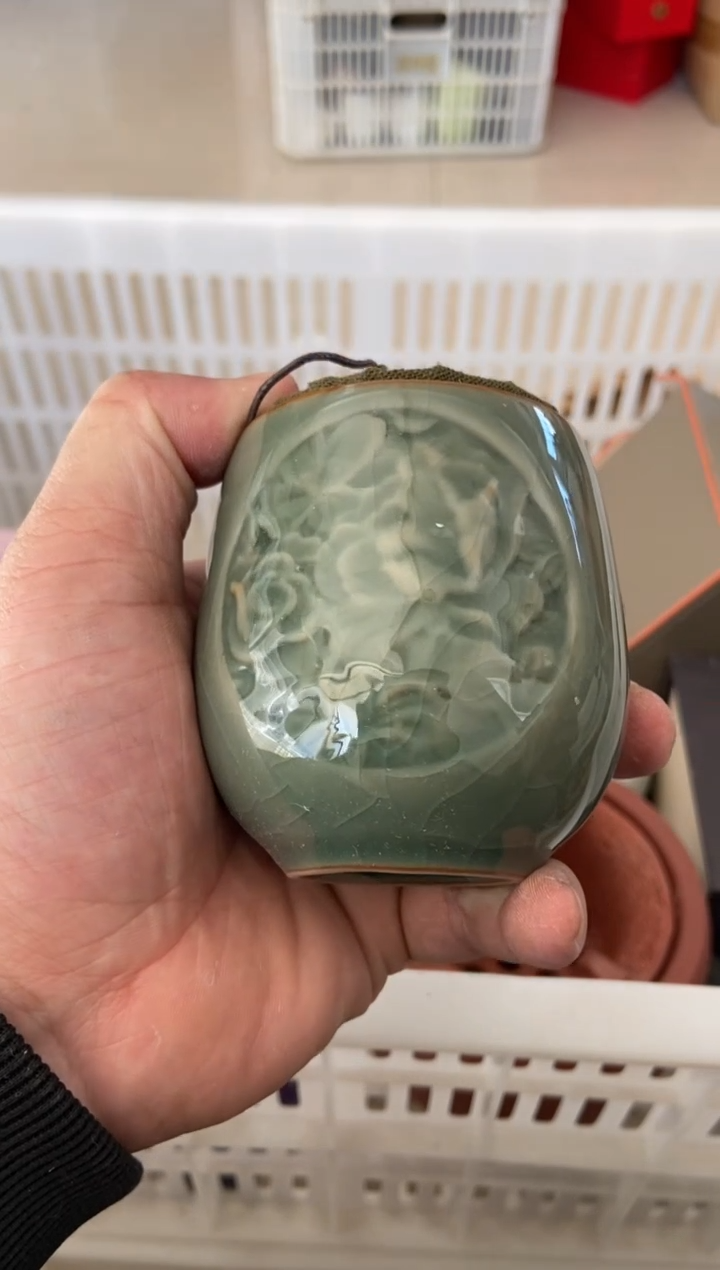 无运费险有瑕疵的摄影的产品有使用过的痕迹有点脏介意勿拍