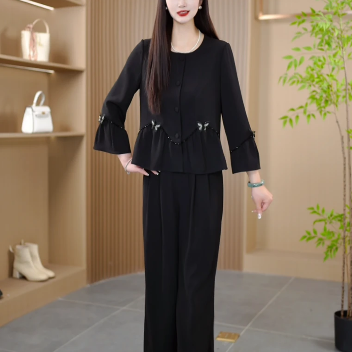 春季新款时尚气质显瘦修身收腰法式两件套套装2025轻熟风妈妈装