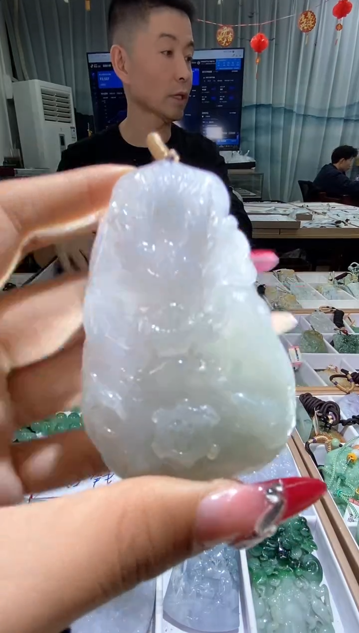 【闪购商品】翡翠颈饰未镶嵌天然缅甸翡翠A货未镶嵌
