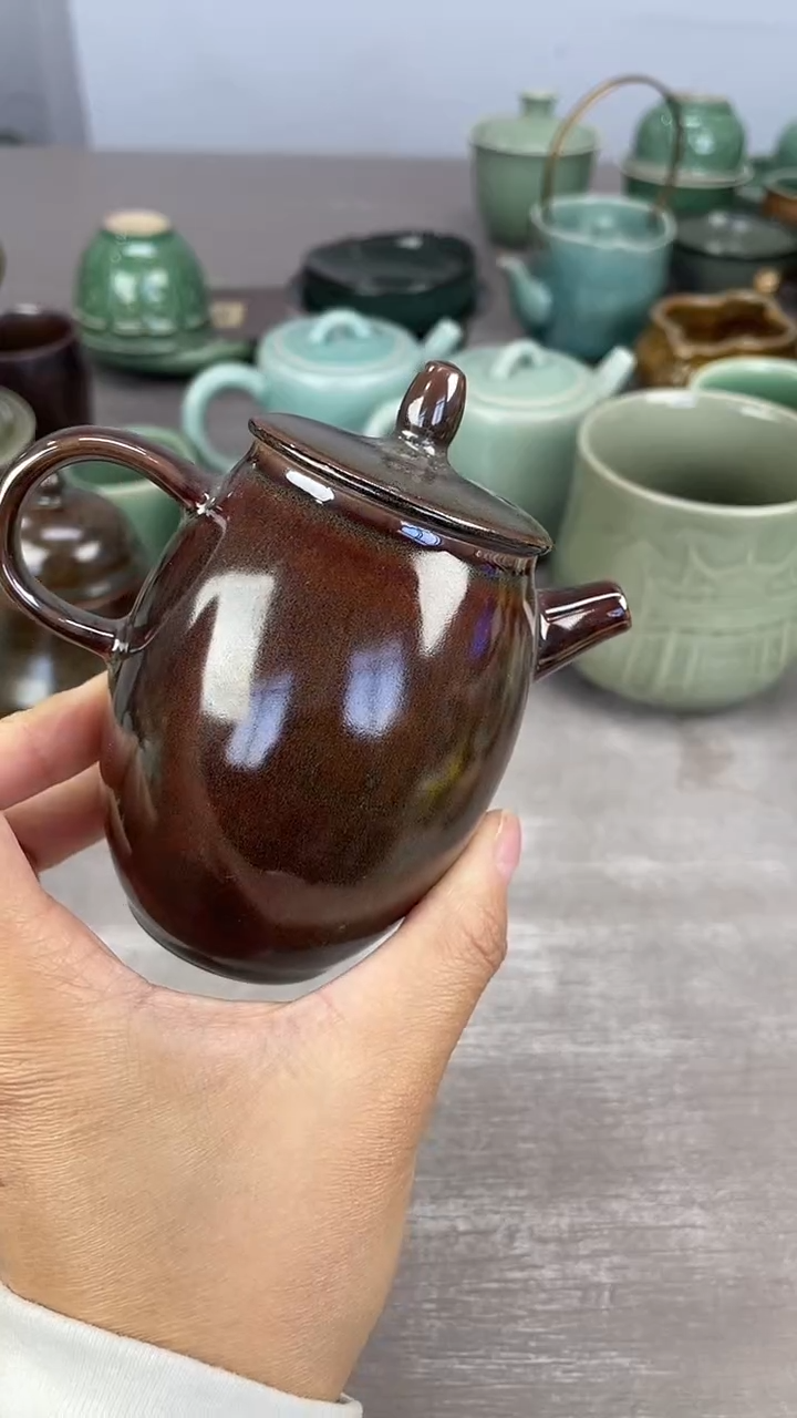 青瓷仓储福利清仓微瑕