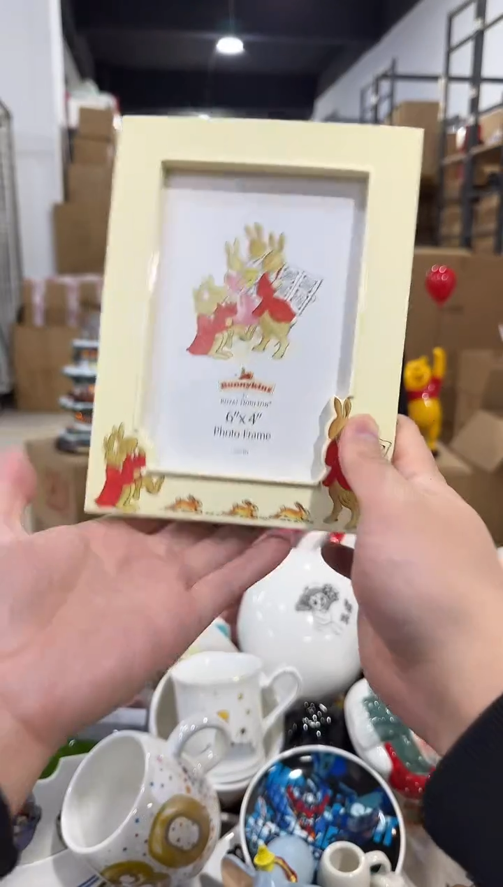 瓷片彼得兔相框 