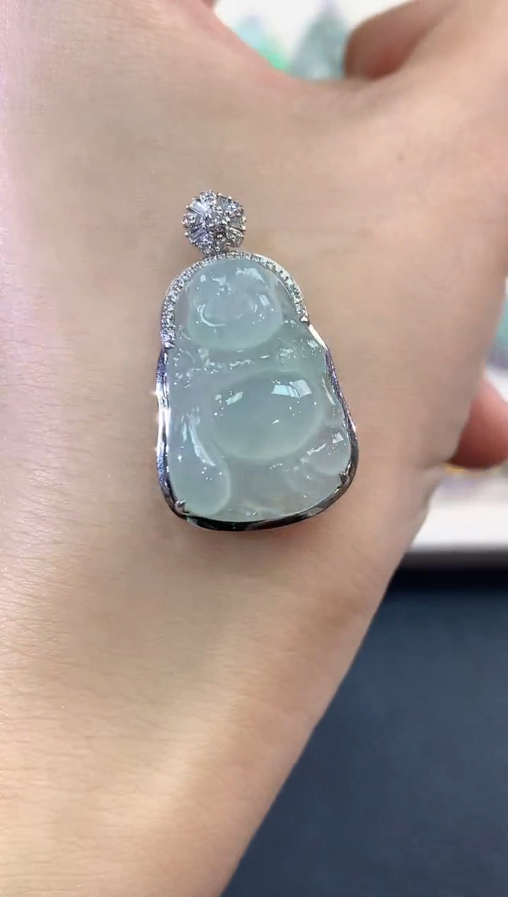 【闪购商品】翡翠吊坠(不含链)18K金镶嵌B31