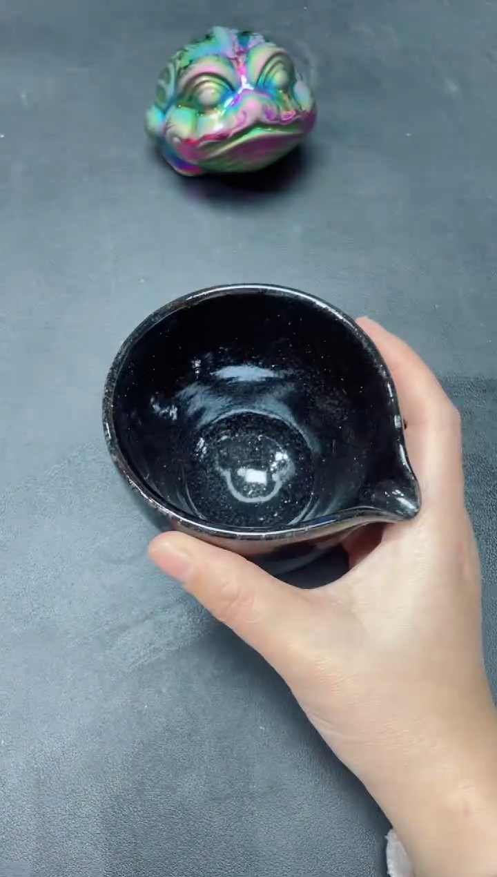 【闪购商品】茶盏40微瑕           