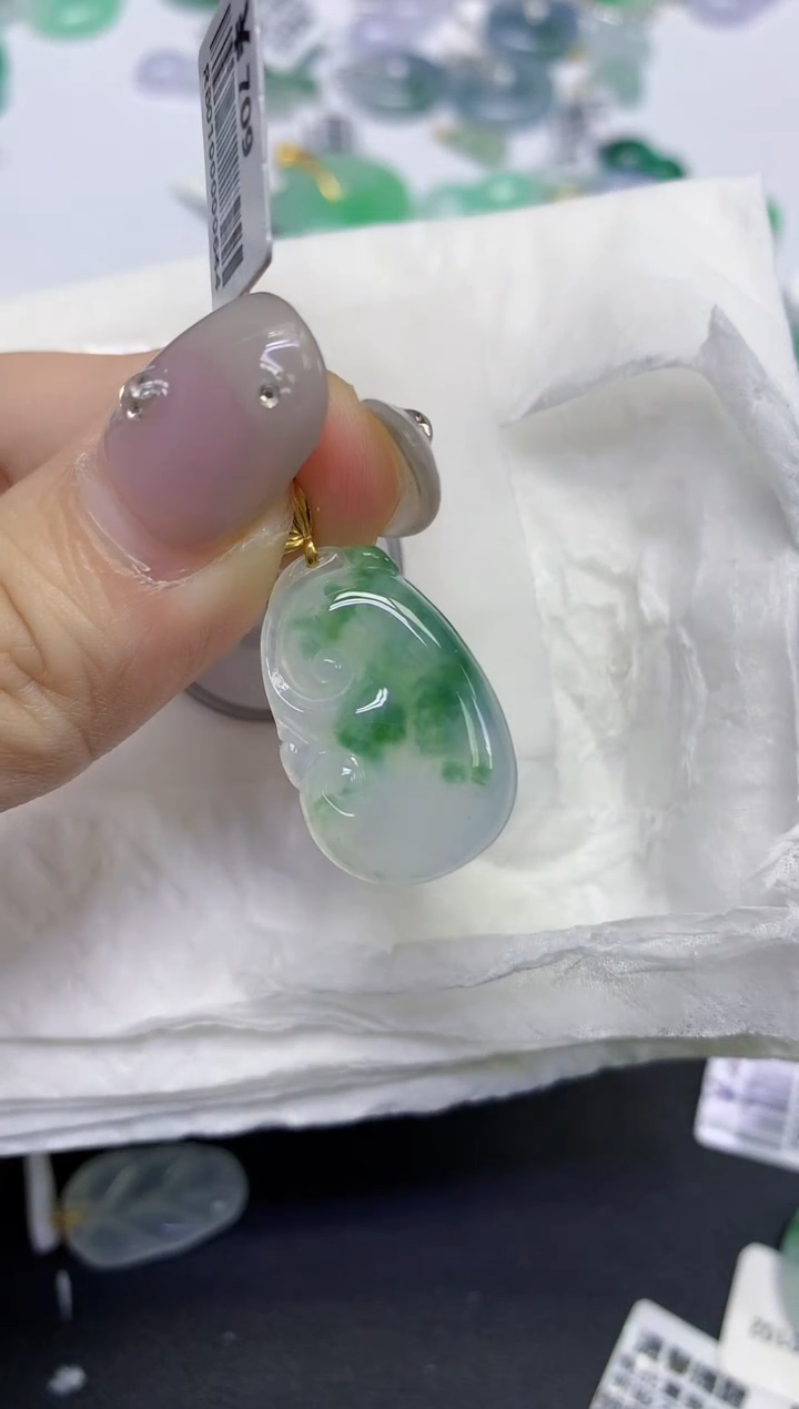 颈饰18K金镶嵌翡翠天然缅甸翡翠A货百元以上9元证书费自理