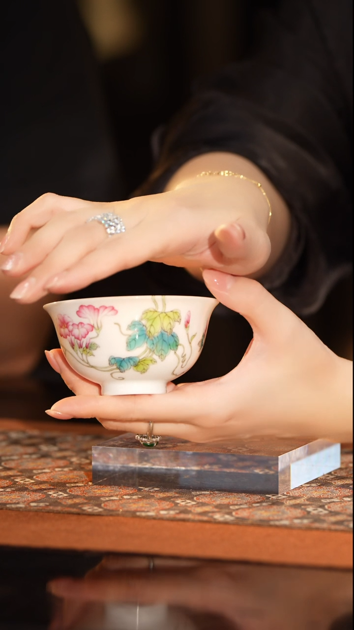 YZT溢珍堂过墙喇叭花小碗杯