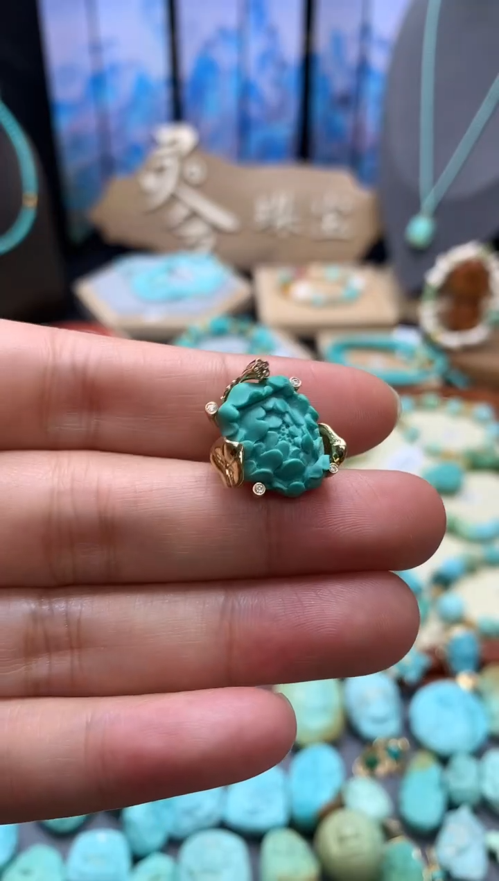 【闪购商品】绿松石挂件18K金镶嵌高瓷绿松石花卡子