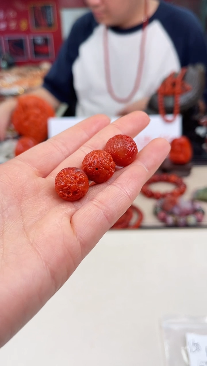 未镶嵌龙珠15+南红玛瑙（多样式发其一）