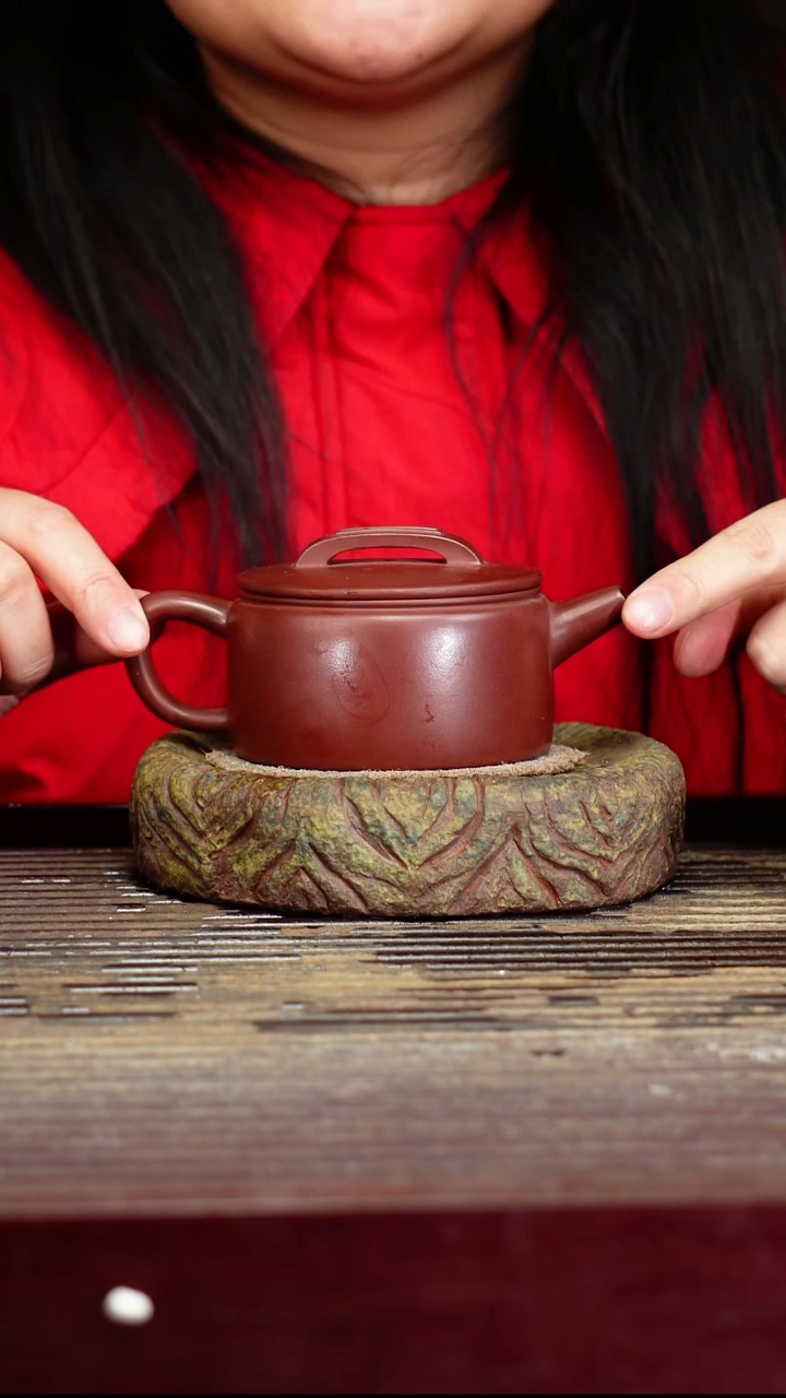 宜兴原矿紫砂壶茶壶宜兴原矿紫砂壶茶壶200C